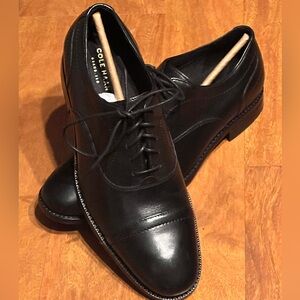 NEW - COLE HAAN sz8 Men’s shoes